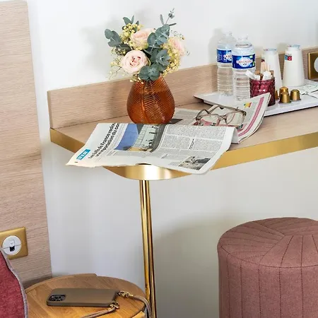 Отель Le Bailli Париж