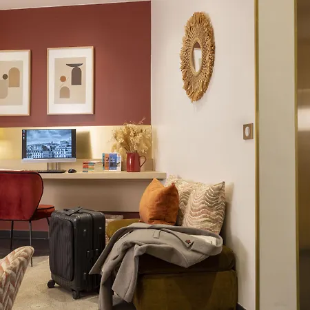 Le Bailli Париж